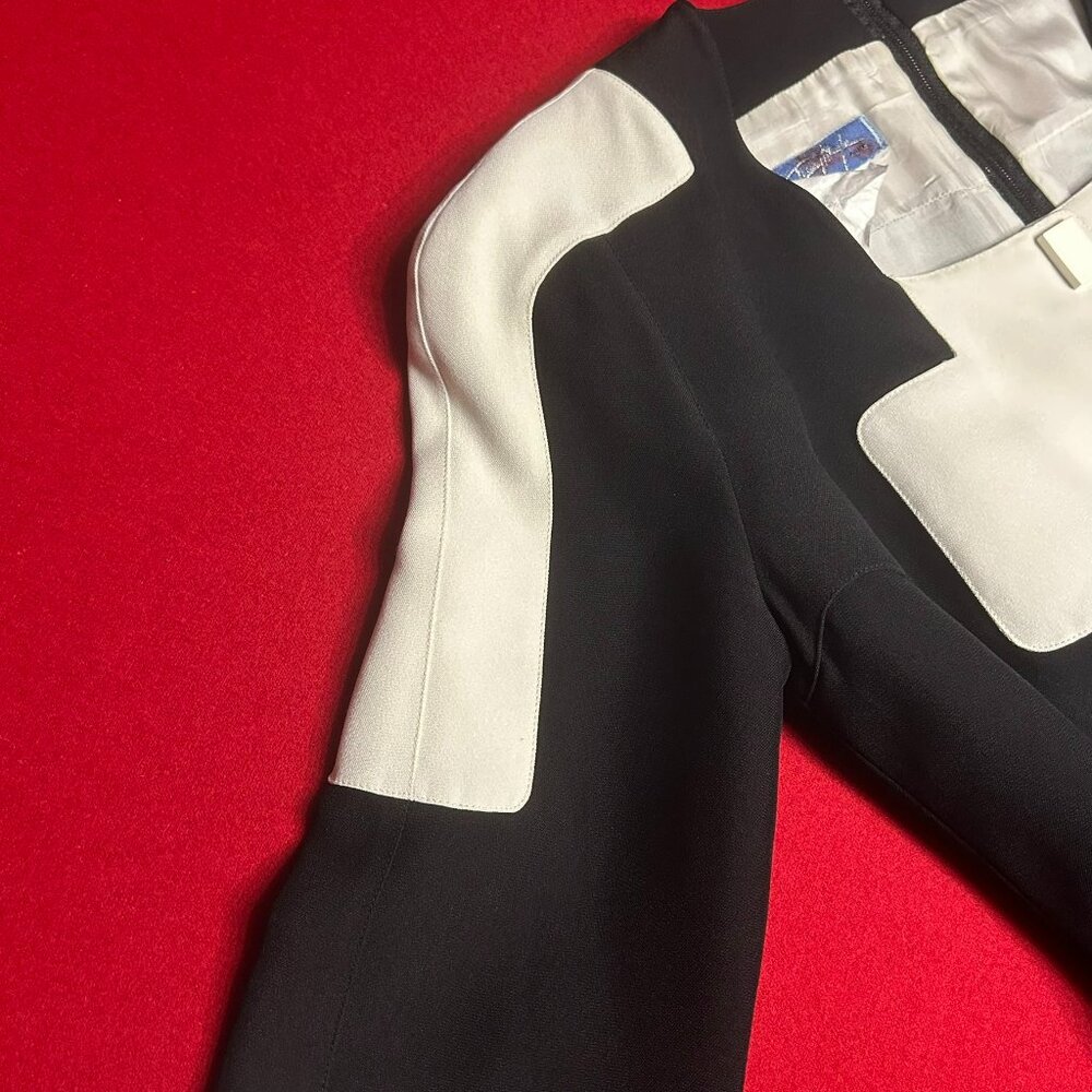 HOLD - Vintage Thierry Mugler Black & White Colorblock Dress Size 44 (Size 10) - Picture 3 of 14